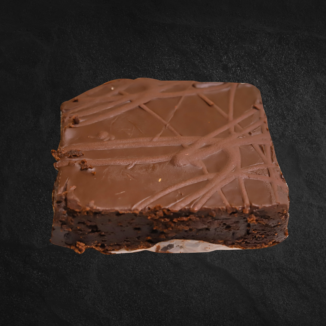 Brownie cubierto de chocolate